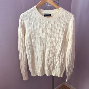 Banana Republic Cashmere Blend Italian Fine Yard by Filpucci Sweater